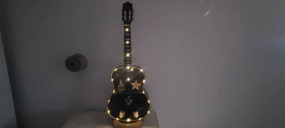 🎸 𝙶𝚢𝚙𝚜𝚢  🎸